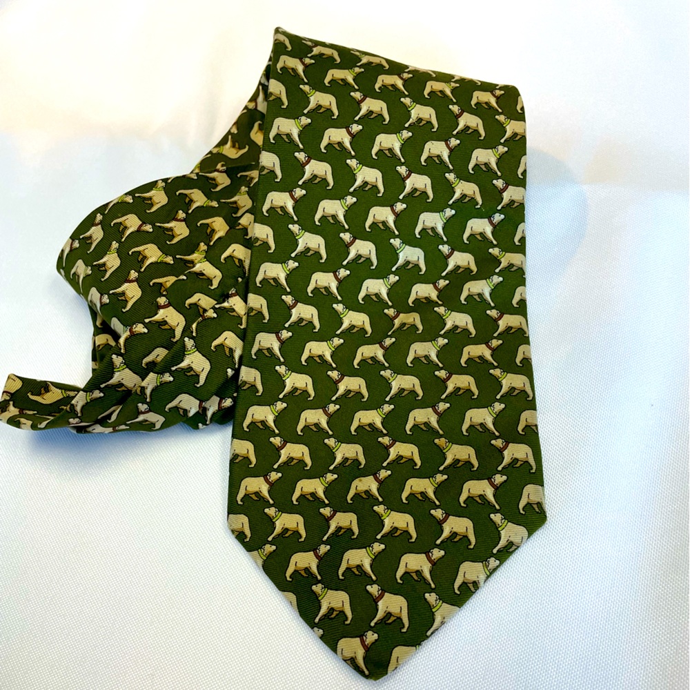 2/$25 - Brooks Brothers Makers Polar Bear and Green 100% Silk Tie, EUC
